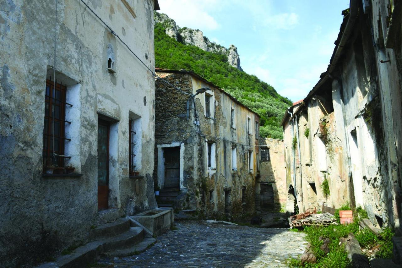 Agriturismo Nonnamelia Nasino Exterior foto