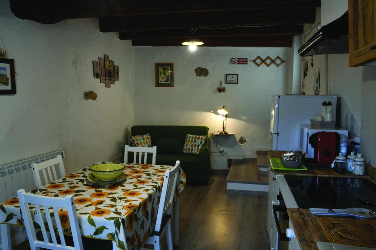 Agriturismo Nonnamelia Nasino Exterior foto