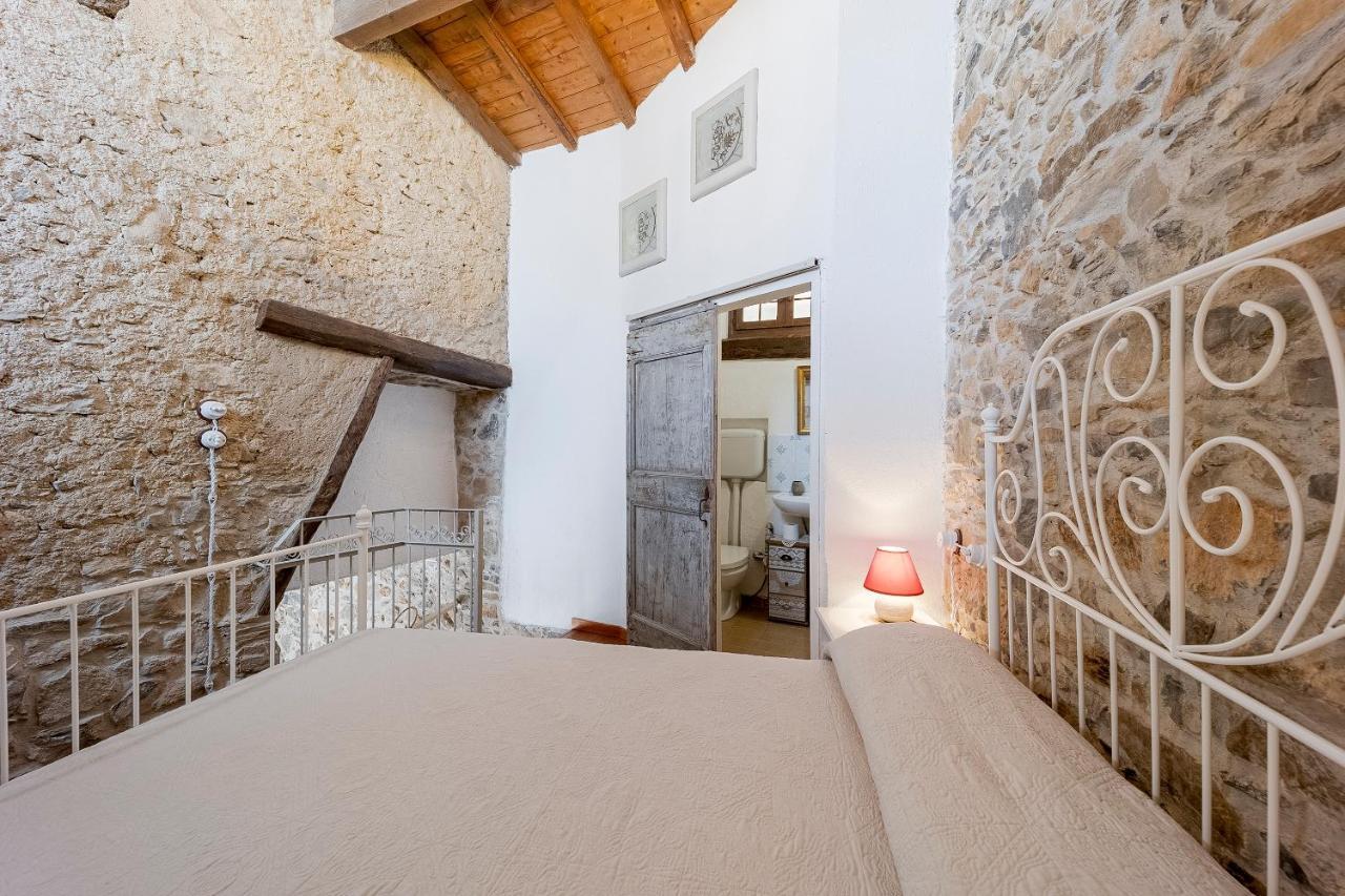 Agriturismo Nonnamelia Nasino Exterior foto